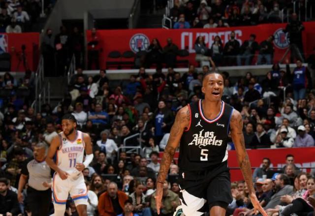 PG电子直营站-快艇逆境逼出板凳匪徒！奇兵崛起为小卡韦少减压