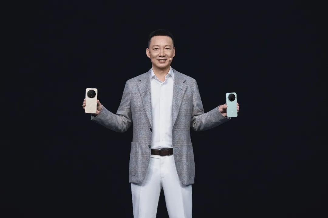 PG电子官网-换帅一年，荣耀沦为 Others